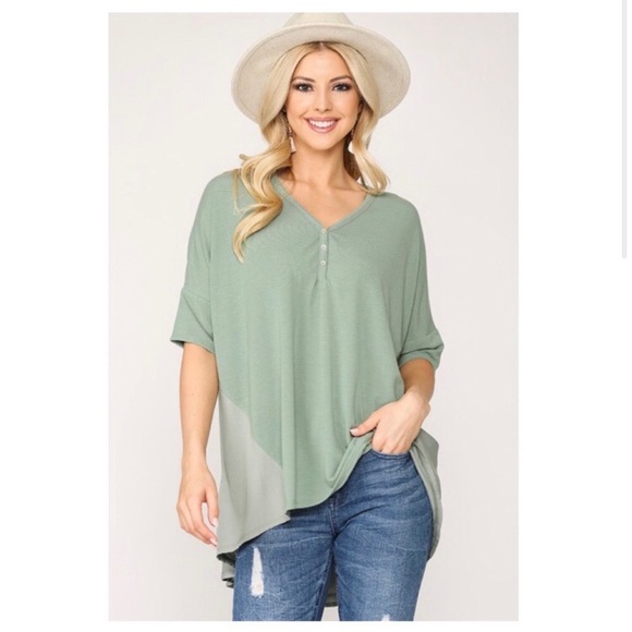 Green V Neck High Low Blouse - Picture 3 of 7